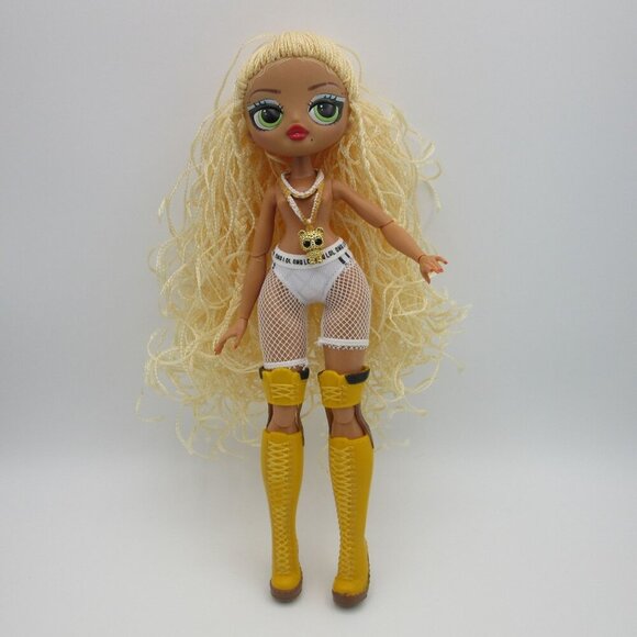 LOL Surprise OMG MGA Entertainment Fierce Fashion Doll Blond Braids - Picture 1 of 5